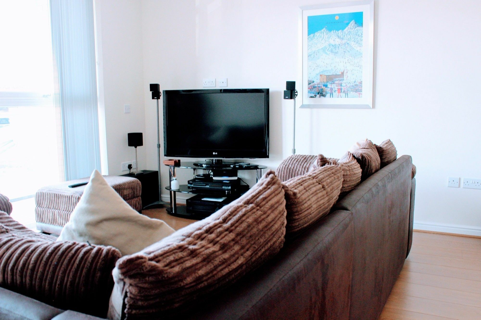 Modern Apartment In เอดินบะระ ภายนอก รูปภาพ